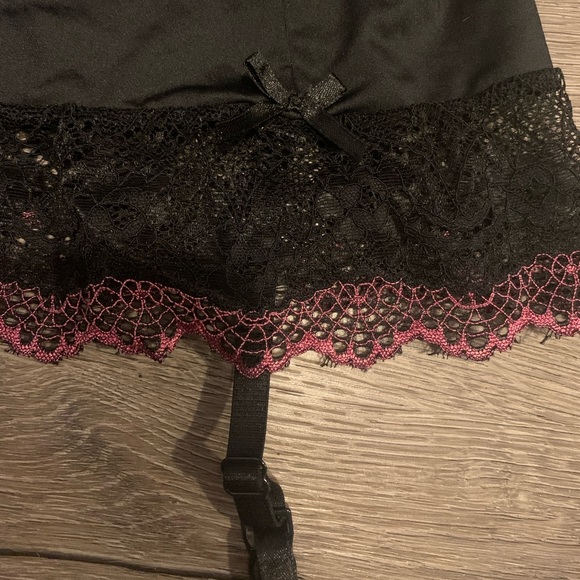 New - lingerie - Picture 2 of 8